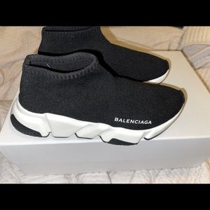 Balenciaga Low Knit Trainer Black Luxury Sneaker Size 7B 37 EU